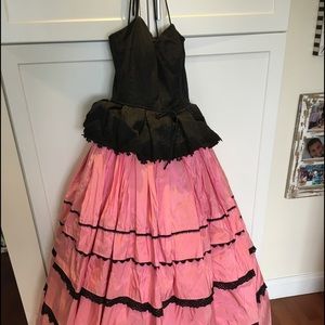 Nina Ricci silk taffeta ball gown with black lace